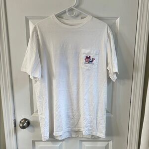 Vineyard Vines White Short Sleeve Tee with Graphic